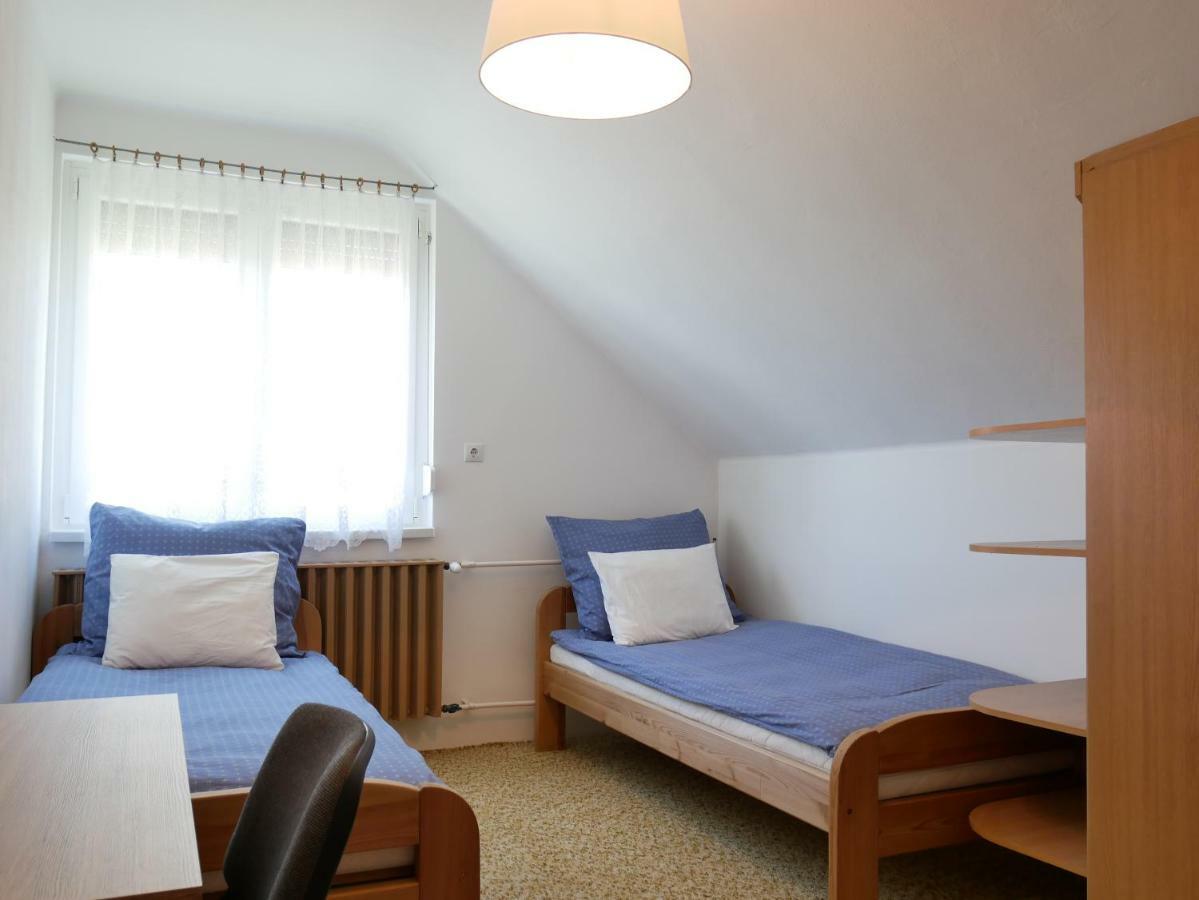 Herőke Vendégház Terény Exterior foto